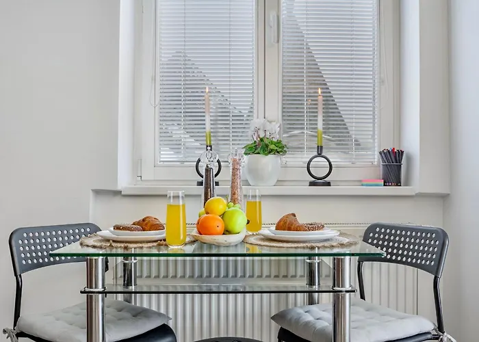 Natural-style In The Centre Of Apartament *