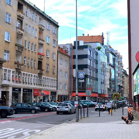 Natural-style In The Centre Of Apartament